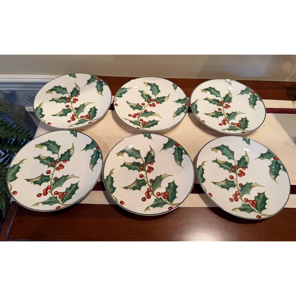 Set of 6 Restoration Hardware Holly Berry Salad Dessert Plates 2001 Christmas